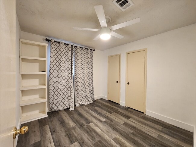 Photo - 8327 Bird Run Dr