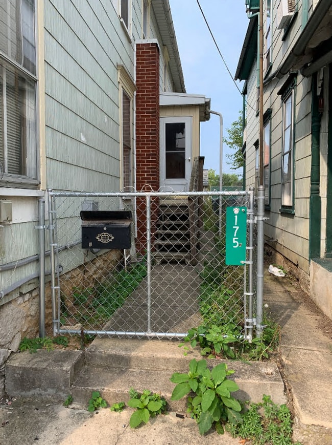 Photo - 171-175 Kennedy St Unit 175 B