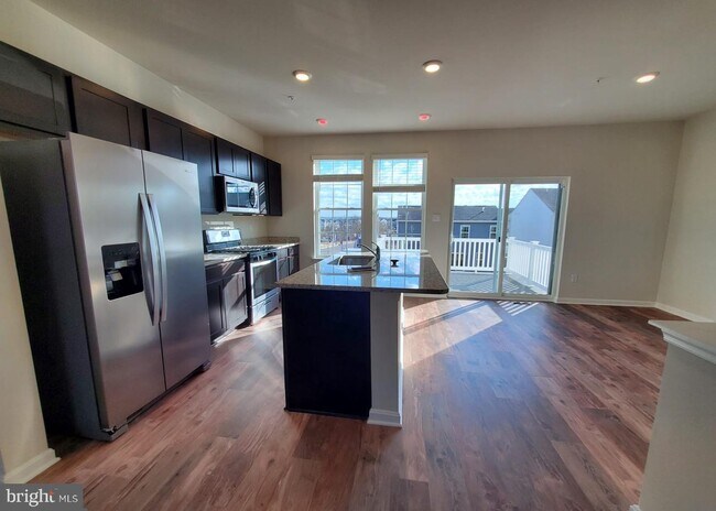 Photo - 1279 Apollo Dr