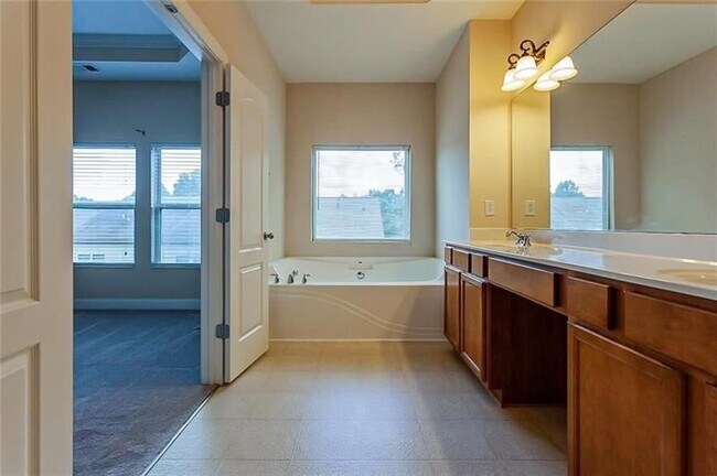 Photo - 275 Autry Mill Ln