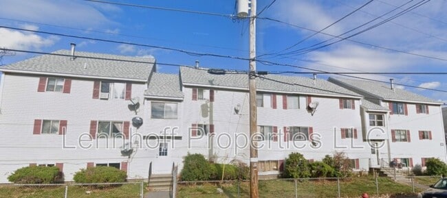 Building Photo - 871-871 Middlesex St