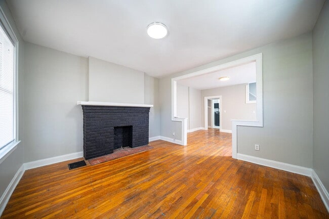 Photo - 75 E Markison Ave