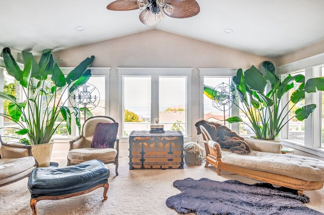 Photo - 2724 N Starr St Unit ID1296620P