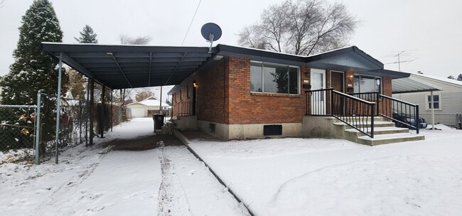 Building Photo - Welcoming 3 Bed, 1 Bath Home in Spokane
