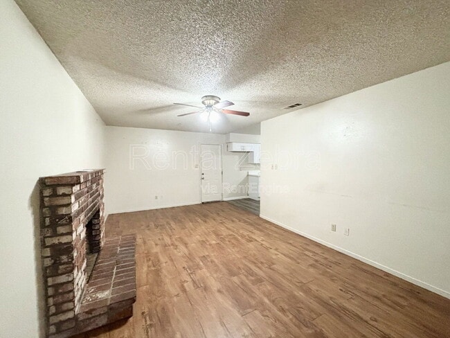 Photo - 3290 Cheyenne Dr