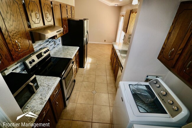 Photo - 2607 Rogers Blvd Unidad 2607 Rogers - B