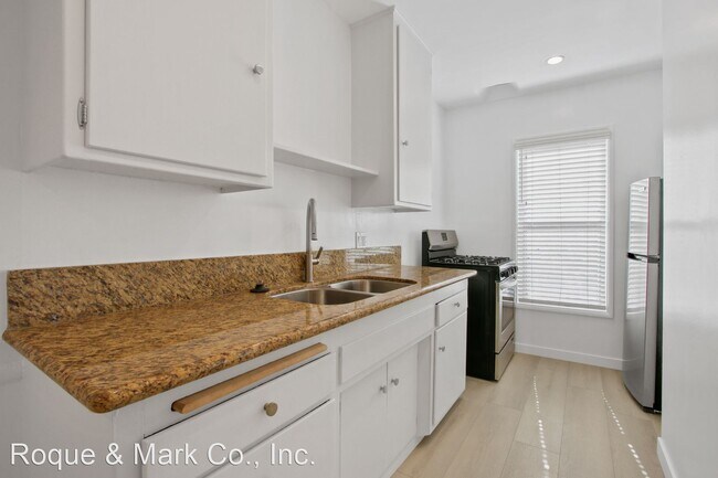 Photo - 2 br, 1 bath Apartment - 300 California Av...