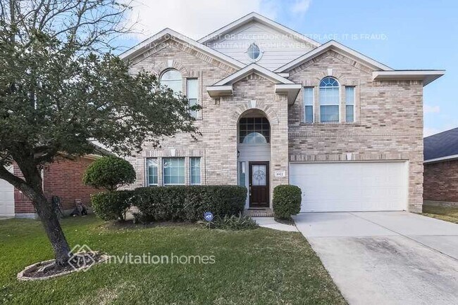 Photo - 1922 Coverlea Ct