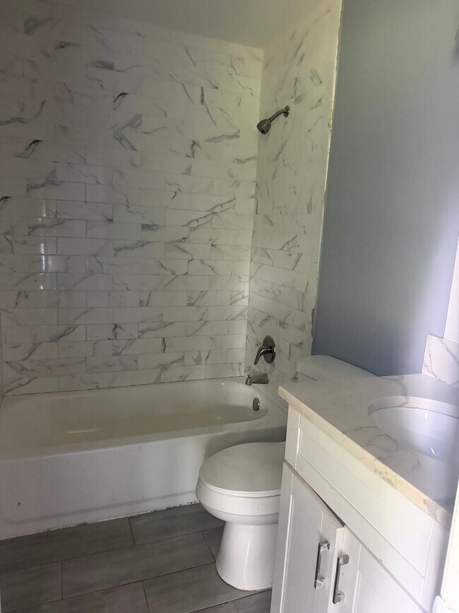 Photo - 90 W Independence Cir
