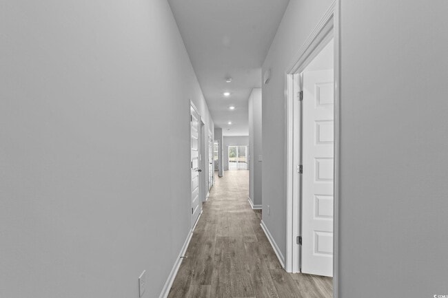 Photo - 136 Talladega Dr