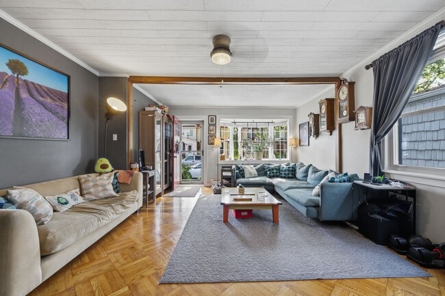 Photo - Fully Furnished Family Home in Glendale, NY