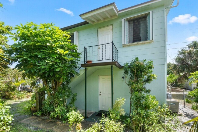 Building Photo - 712 Hansen St Rental