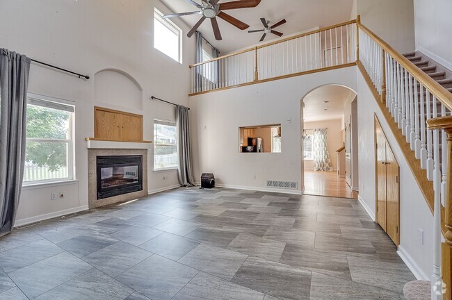 Building Photo - Elegant 3-Bedroom, 3-Bath Home in Prestigi...