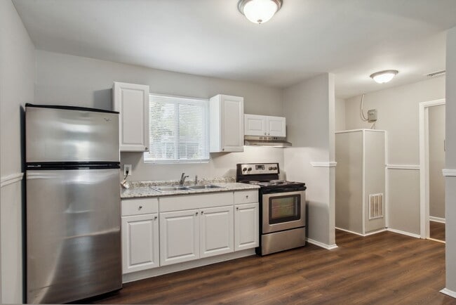 Photo - Large 3BR/1BA Eastside Savannah Home For Rent