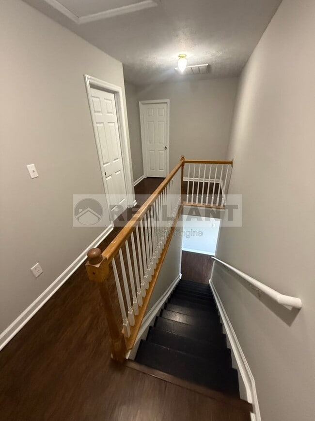 118 Maple Leaf Ln