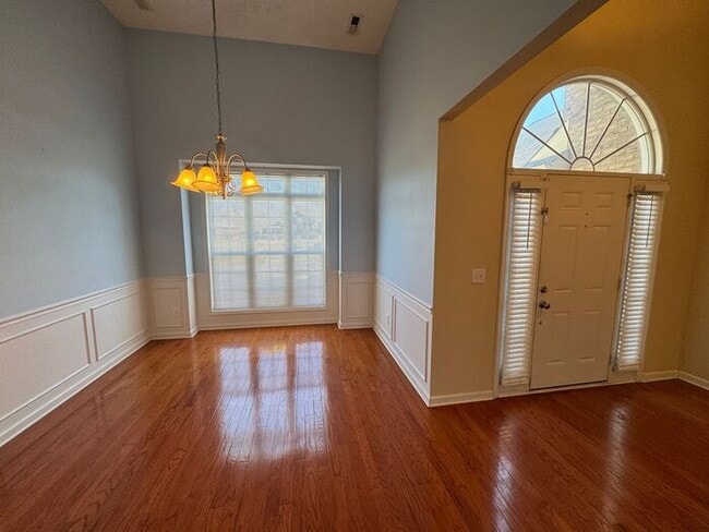 Photo - Prime Location and Fenced Yard