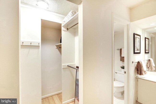 Photo - 1140 23rd St NW Unidad 406