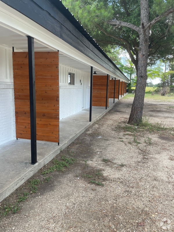 Building Photo - 1210 FM 667 Rental