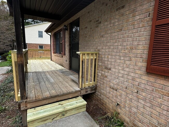 Photo - Newly Remodeled Duplex in Blacksburg