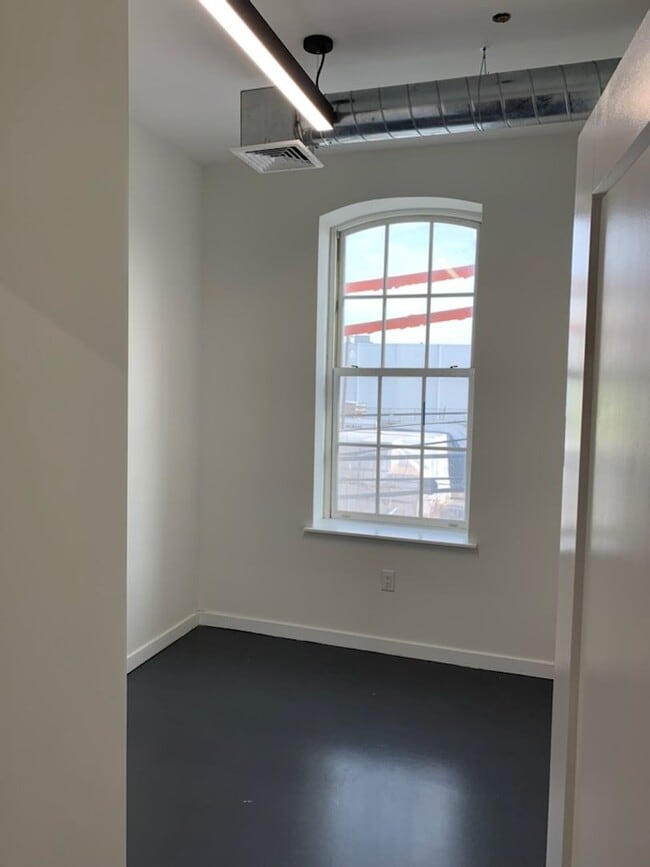 Photo - 1710 N 5th St Unit 5