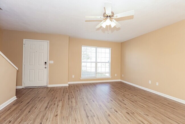 Photo - 1321 E Nir Shreibman