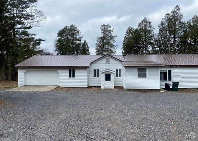 Building Photo - 41 Peat Bed Rd Rental