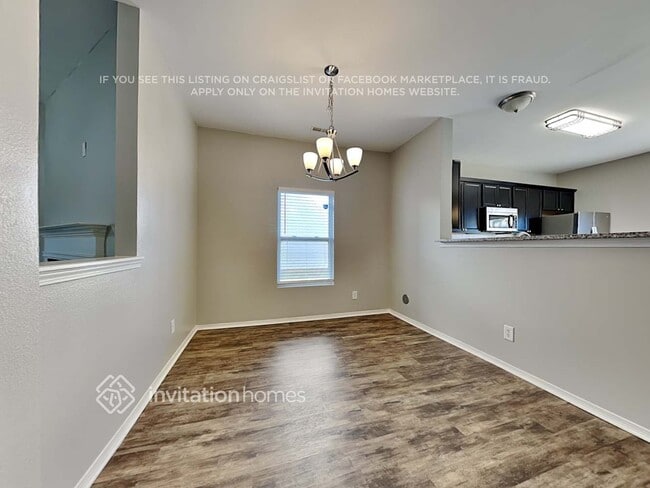 Photo - 3617 Charterhall Ln