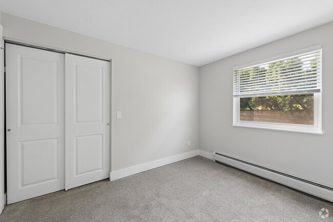 2BR, 1BA - 900SF - Second Bedroom