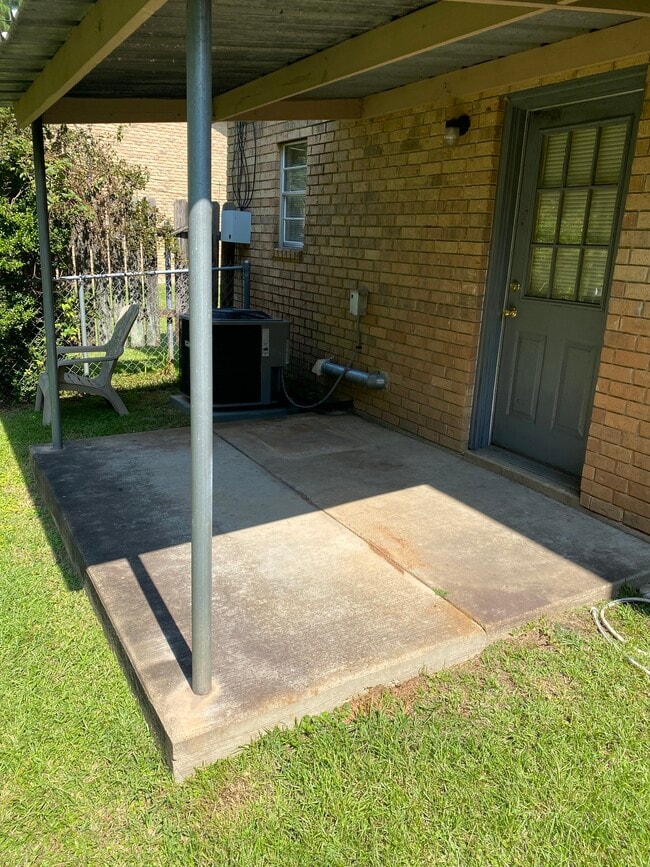 Photo - 710 Rocky Bayou Dr Unit 4