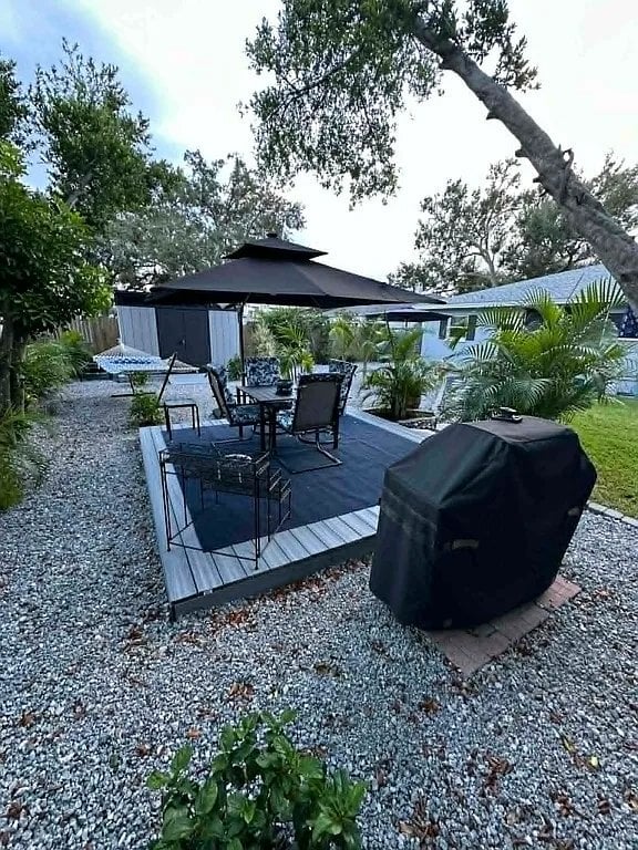 Photo - 162 6th St NW
