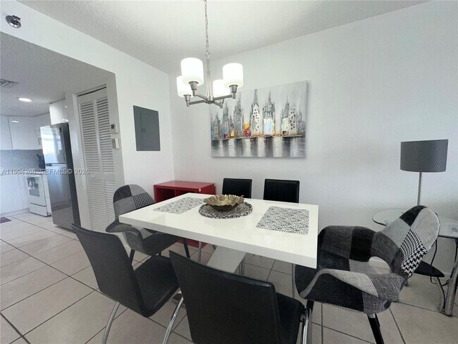 Photo - 17801 N Bay Rd Unit 513