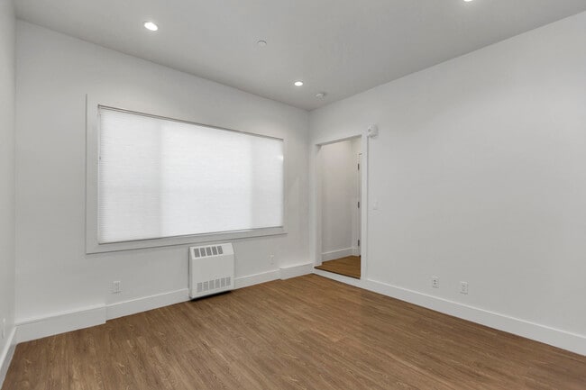 Photo - 1424 Valencia