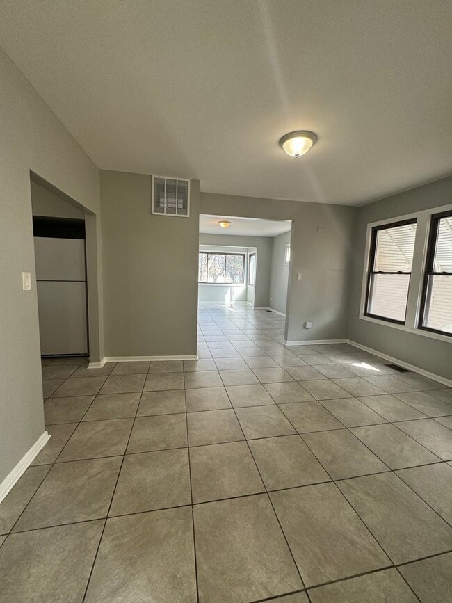 Photo - 2 Bedroom 1 Bathroom House in Calumet City...