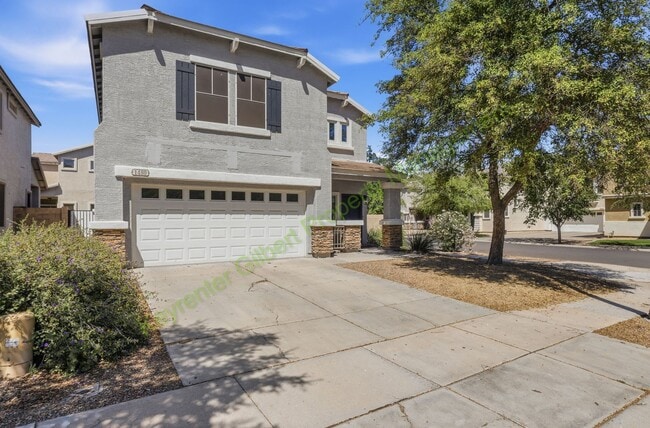 Photo - Beautiful Gilbert Home on a Corner Lot in Prime Location – Modern Comfort & Functional Living!