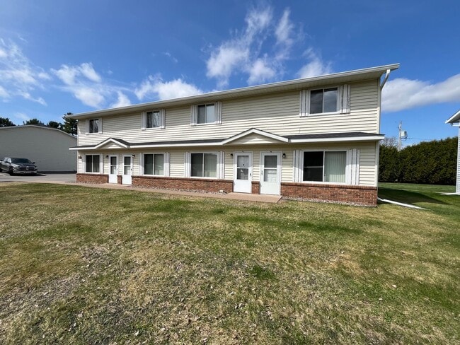 Building Photo - 604 Hollywood Dr Unit 4