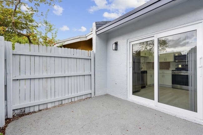 Photo - 6993 NW 29th Way