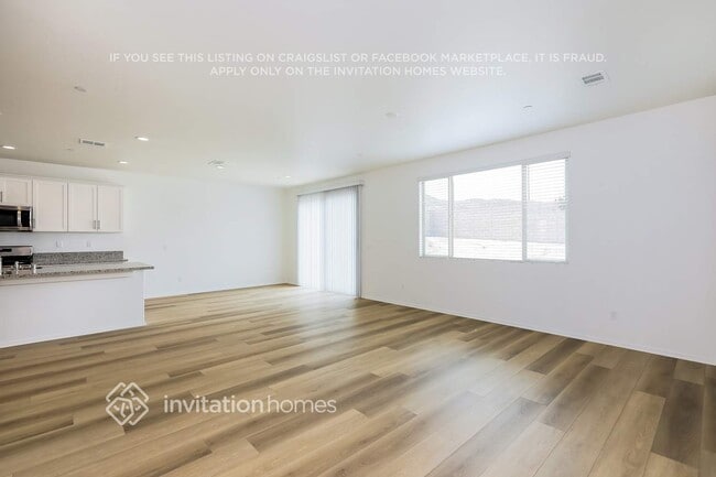 25146 Mountain Violet Wy