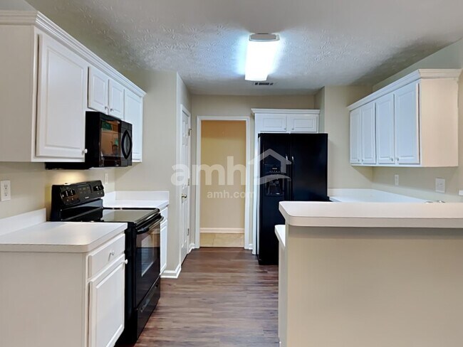 Photo - 103 Cottonwood Pl