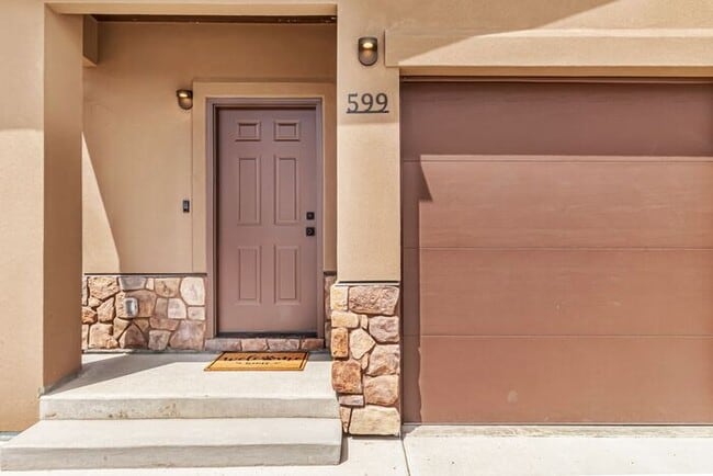 Photo - Modern 3-Bedroom Home for Rent– Brand New Construction!