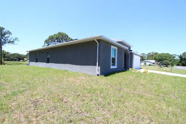 Photo - AWESOME 4 BD/2BA Home in Palm Bay!!