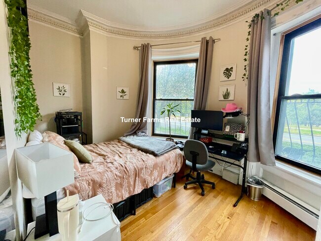 Photo - 42 Fenway Unit 2