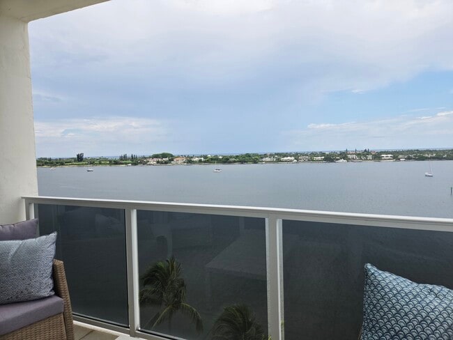 Building Photo - 2800 N Flagler Dr Unit 1005 Rental