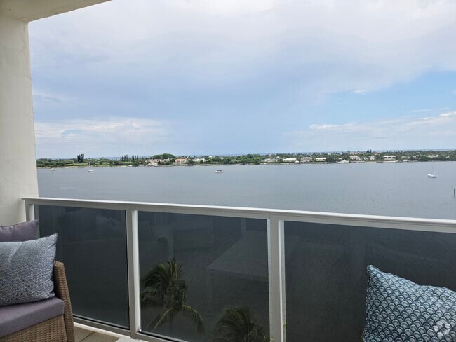 Building Photo - 2800 N Flagler Dr Unit 1005 Rental