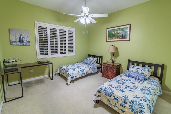 Photo - 36 Harbour Isle Dr W Unit 105