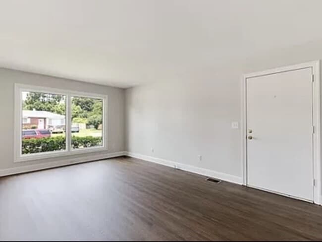 Photo - 3 Bedroom 2 Bath House in Memminger Hall - West Ashley