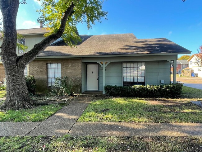 A Great Place to Call Home! Master Bedroom... - A Great Place to Call Home! Master Bedroom...