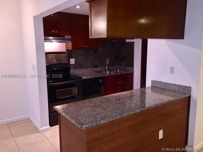 8950 SW 69th Ct Unit 114