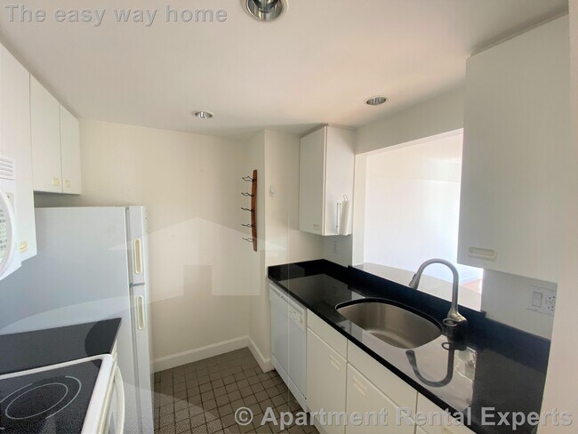 Photo - 931 Massachusetts Ave Unit #903