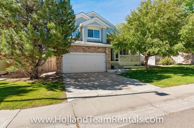 Photo - Large Home in Stonegate!