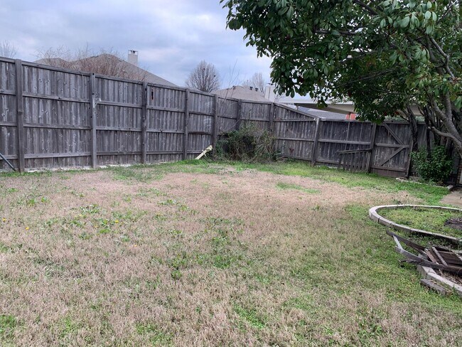 Photo - Beautiful 4 bedroom 2 bath home